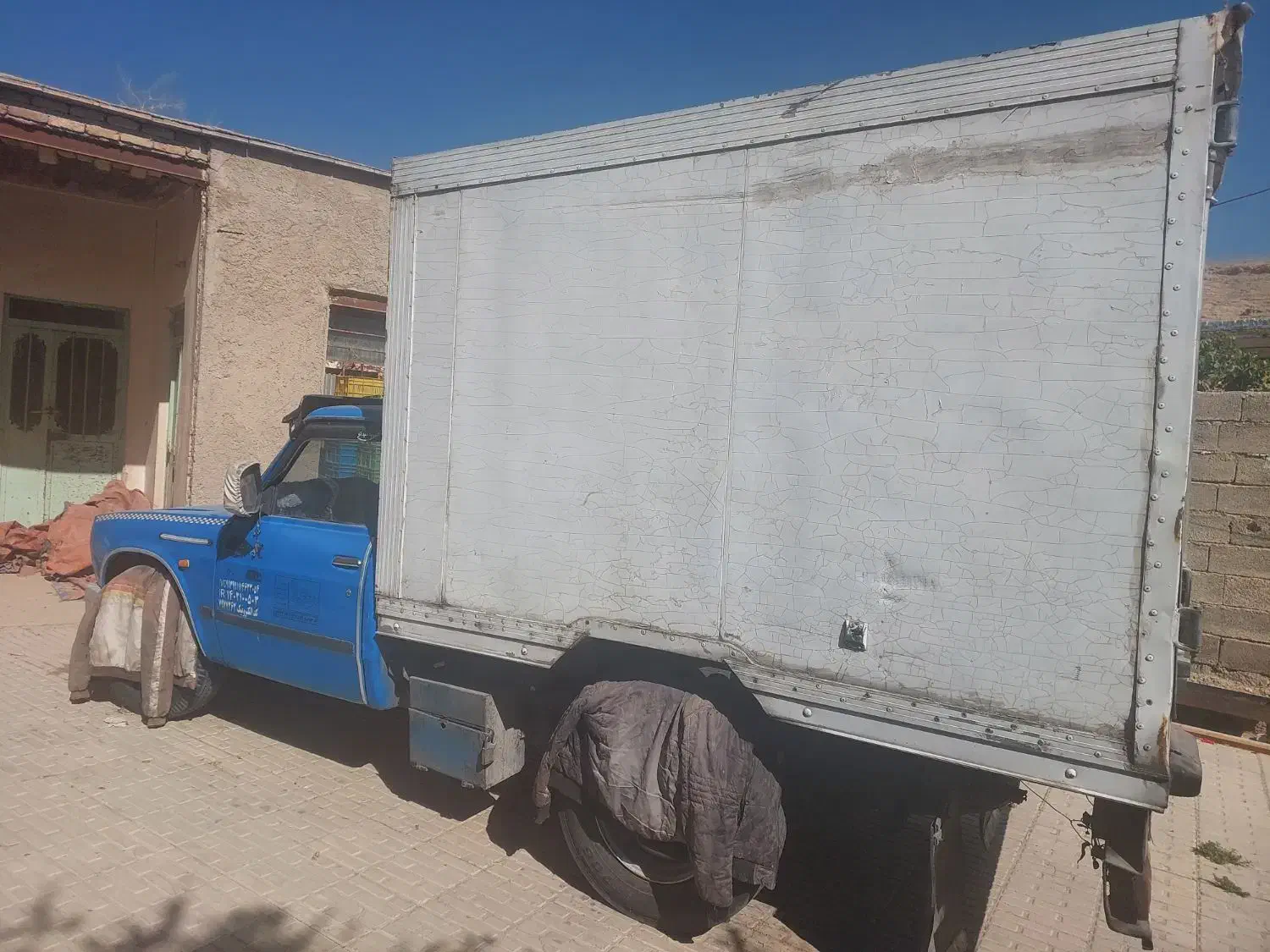 نیسان یخچالی|خودرو سواری و وانت|مرودشت, نقش رستم|دیوار