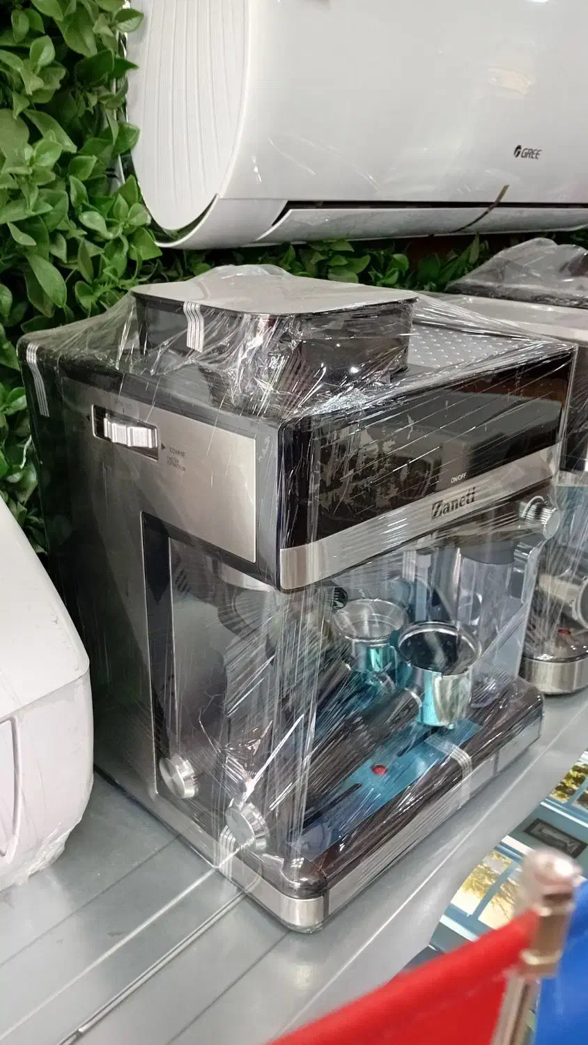 اسپرسو نیمه صنعتی آسیاب دار و مخزن شیردار لمسی|سماور، چای‌ساز، قهوه‌ساز|کرج, کوی بعثت|دیوار