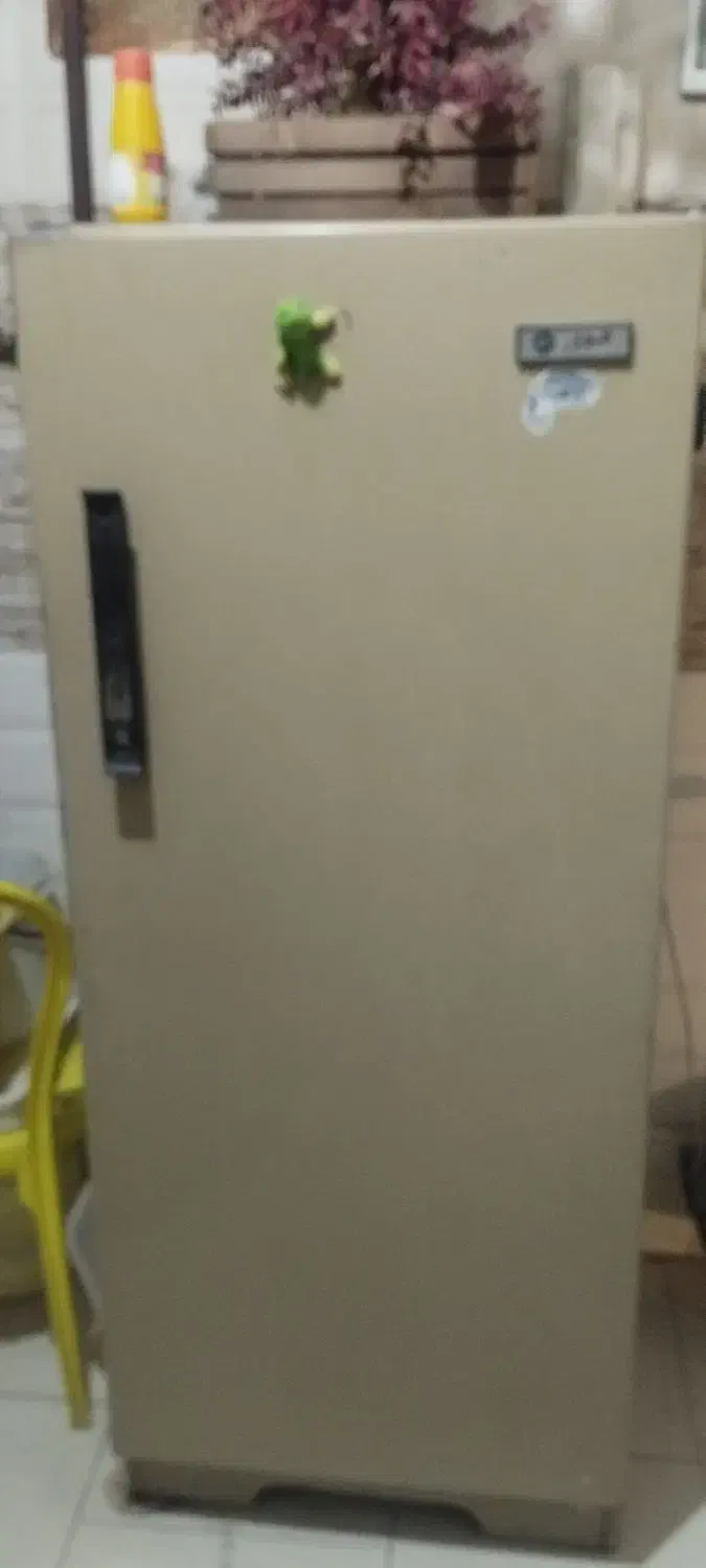 سلام یخچال قدیمی سالم|یخچال و فریزر|مشهد, مهدی آباد (بلوار توس)|دیوار