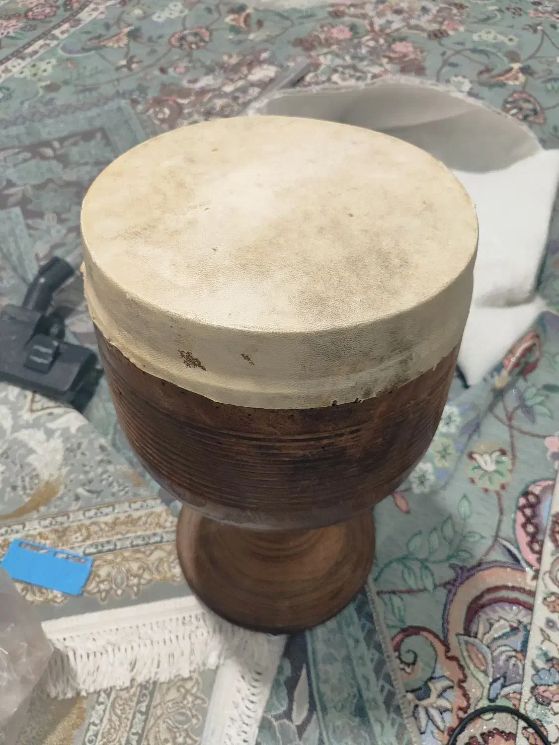 دمبک گردو|سازهای سنتی|اسلام‌‌آباد غرب, |دیوار