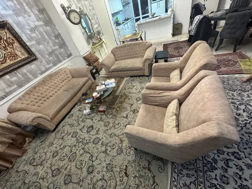 مبل ۷نفره|مبلمان خانگی و میز عسلی|کرج, شهرک جهان‌نما|دیوار