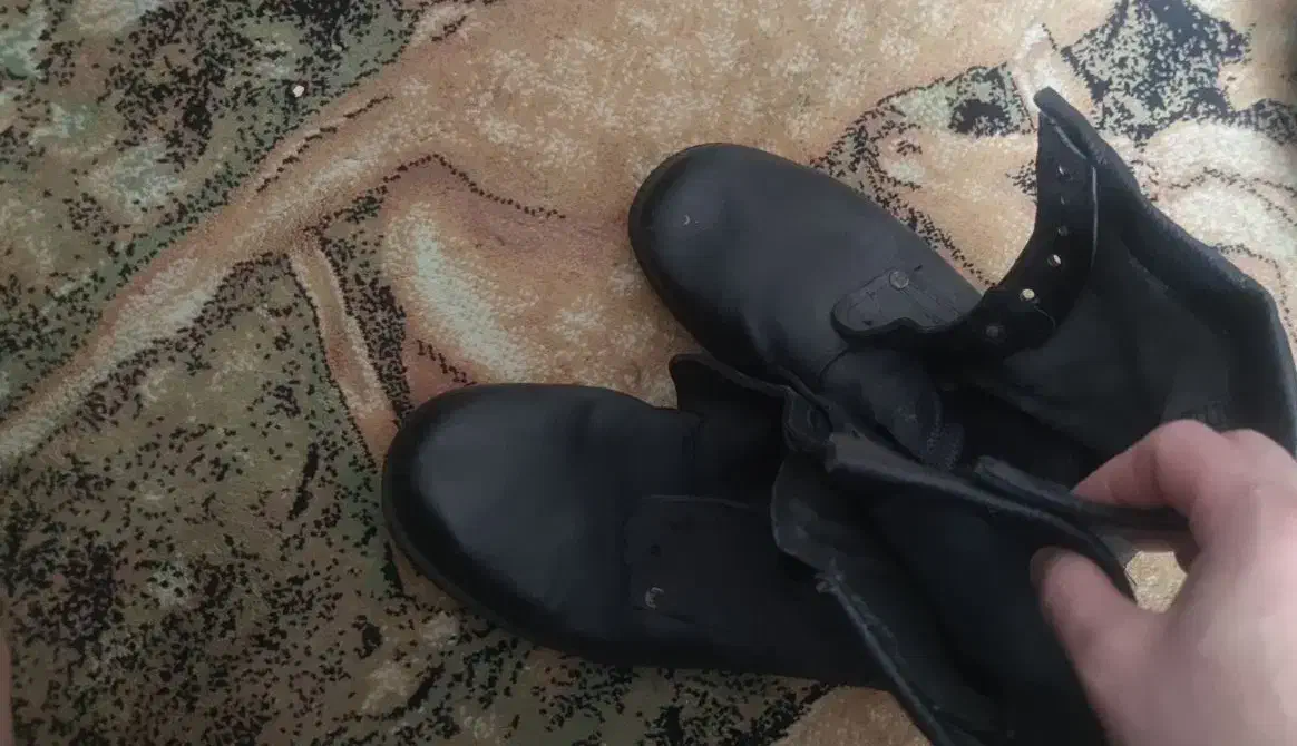 لباس سربازی|لباس|قم, سراجه (۱۵ خرداد)|دیوار