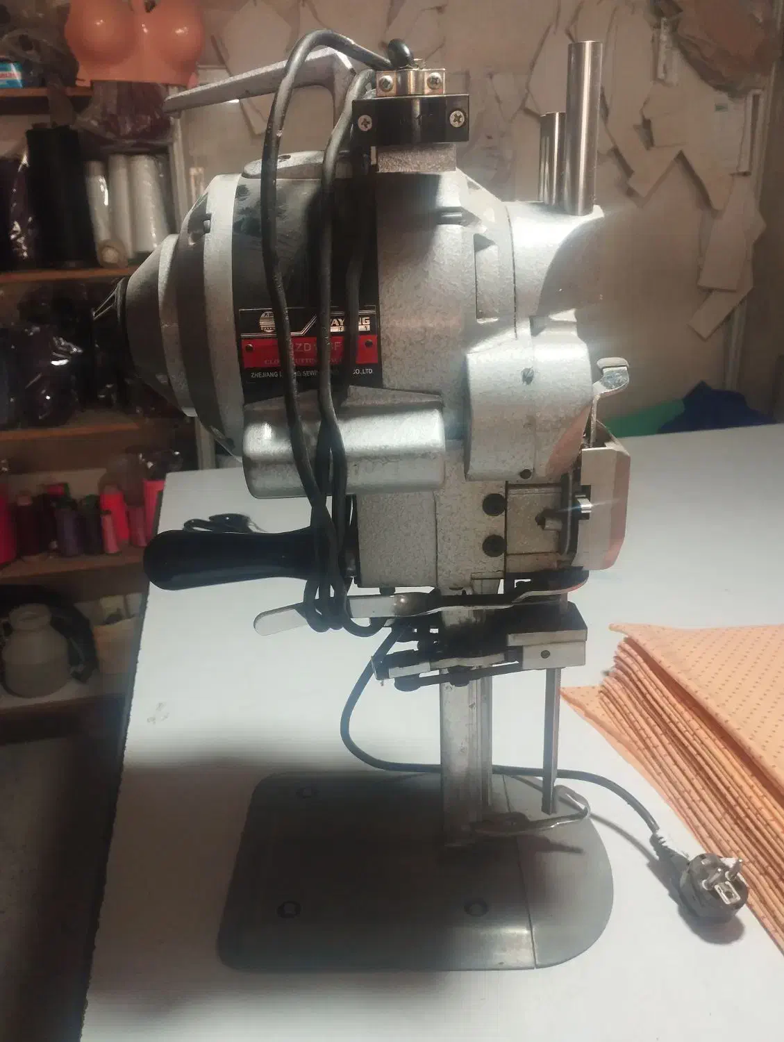 قیچی شماره 8|لوازم خیاطی و بافتنی|ملکان, |دیوار