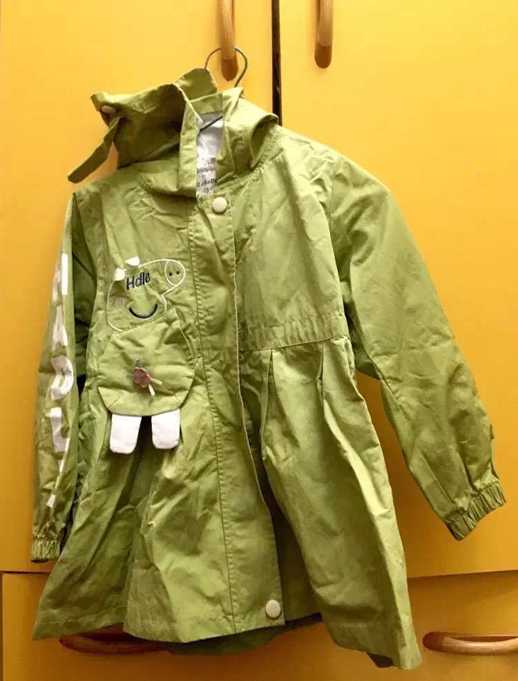 فروش فوری فوری لباس دخترانه|کفش و لباس بچه|تهران, تهرانسر غربی|دیوار