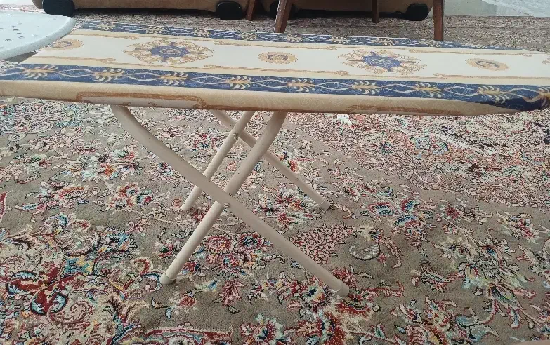 میز اتو  وچند وسیله دیگه|اسباب و اثاث بچه|یزد, |دیوار