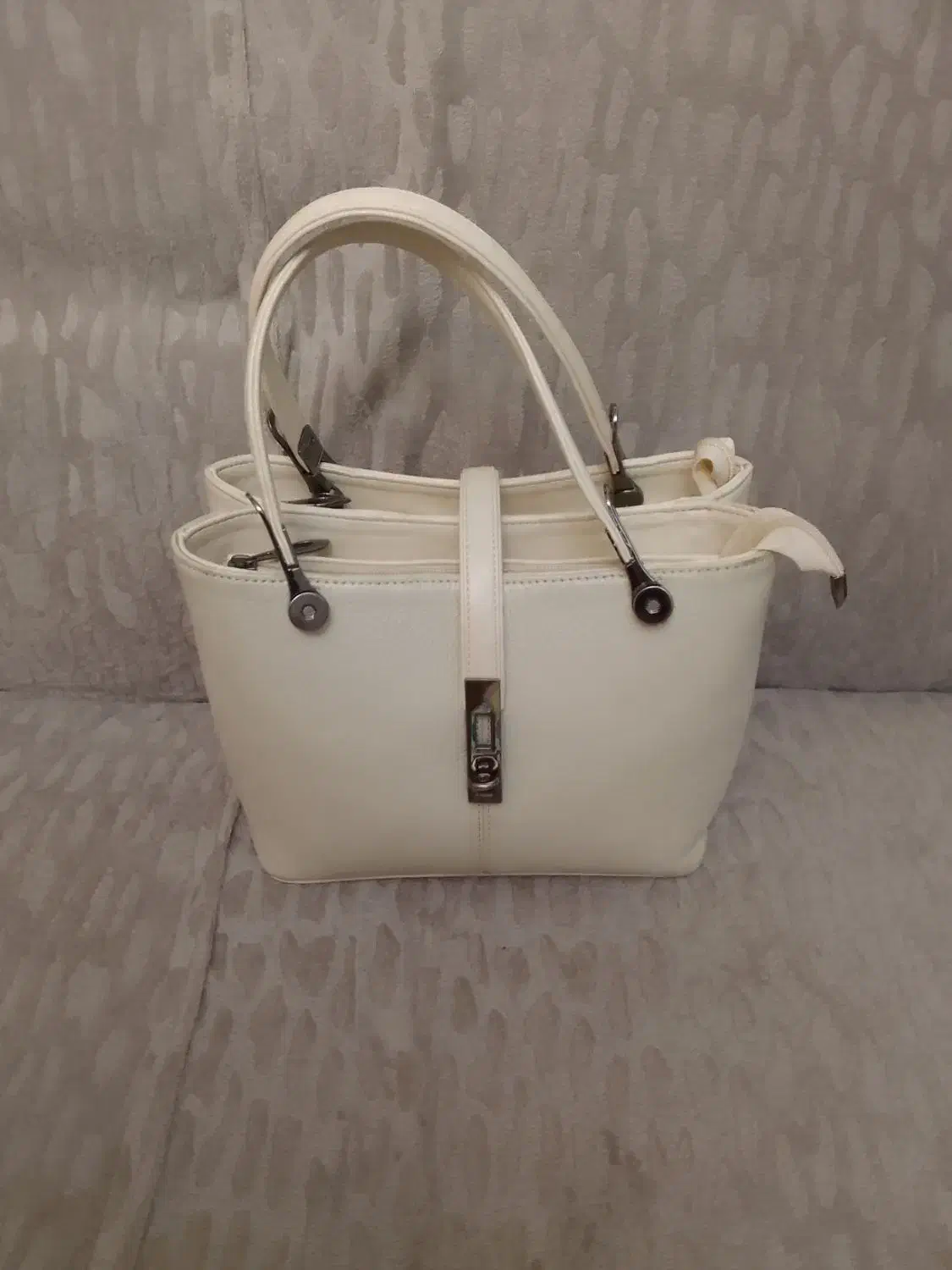 کیف چرم طبیعی|کیف، کفش، کمربند|رشت, بلوار گیلان|دیوار