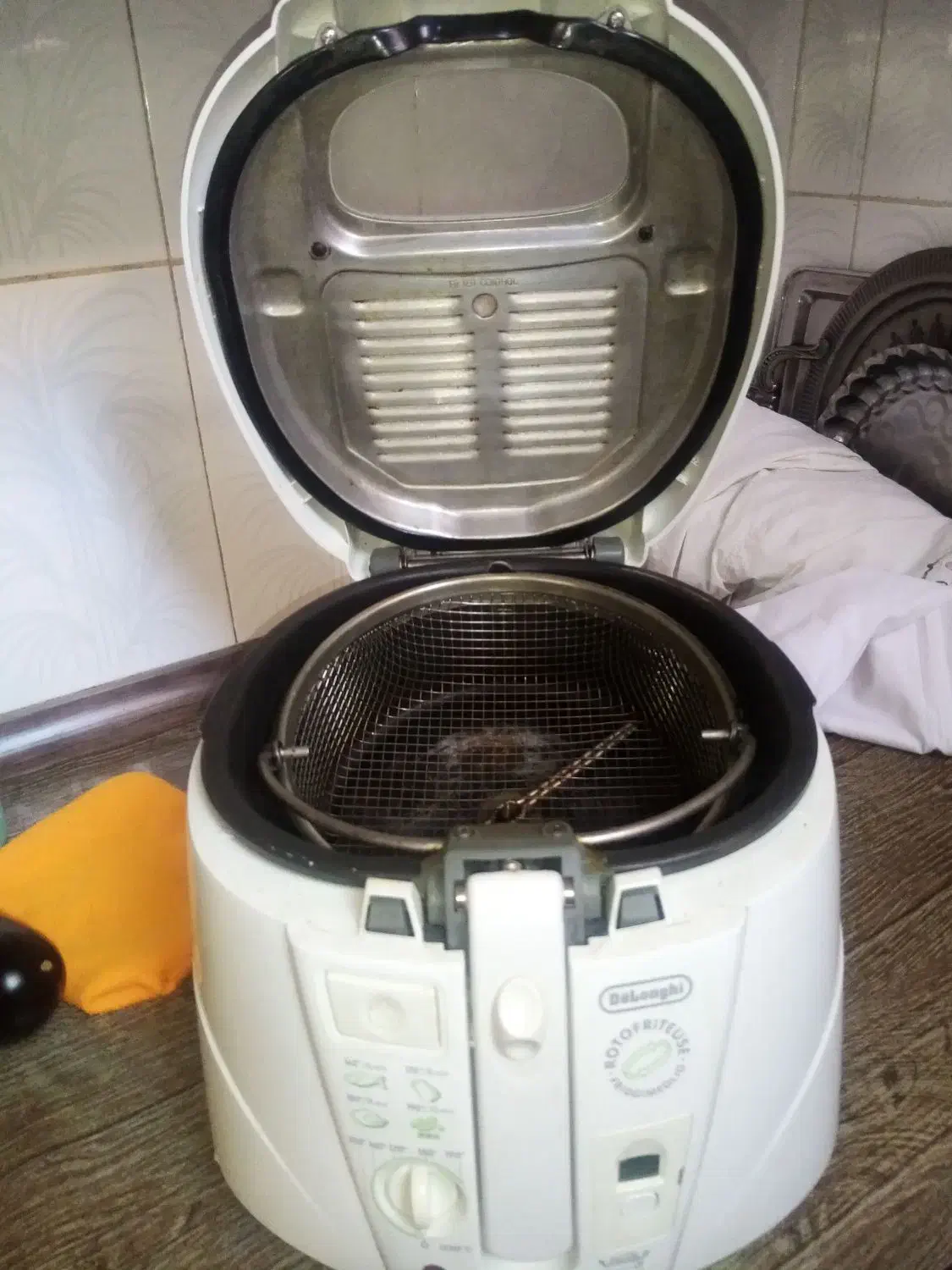 سلام سرخ کن دلونگی شیک تایمر دیجیتالی وسبد گردان|اجاق گاز و لوازم برقی پخت‌وپز|شهرضا, |دیوار