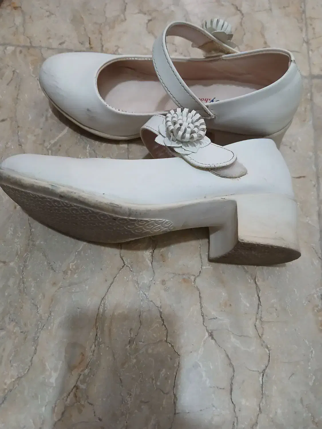 کفش مجلسی دخترانه سالم سایز۳۵|کفش و لباس بچه|میانه, |دیوار
