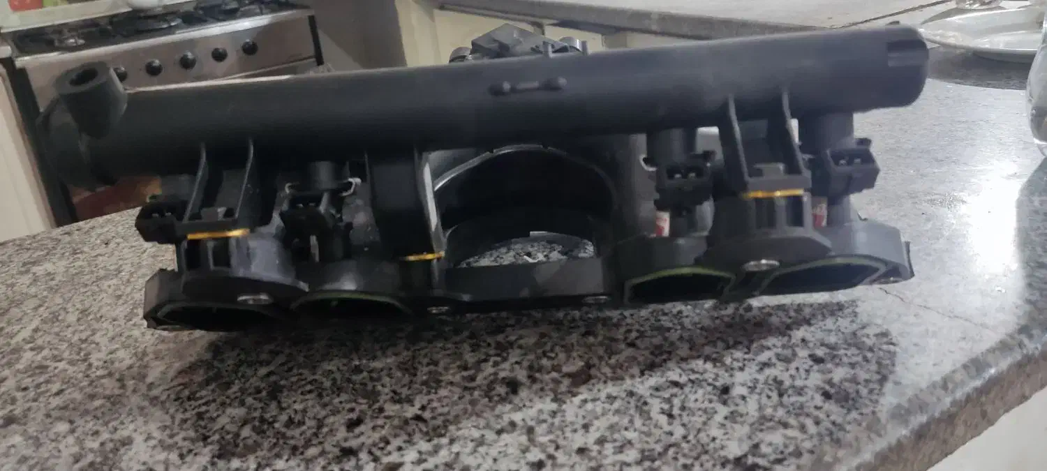 منیفولد و ریل سوخت و سوزن انژکتور ۴۰۵ و پارس|قطعات یدکی و لوازم جانبی|گلبهار, شهر جدید گلبهار|دیوار