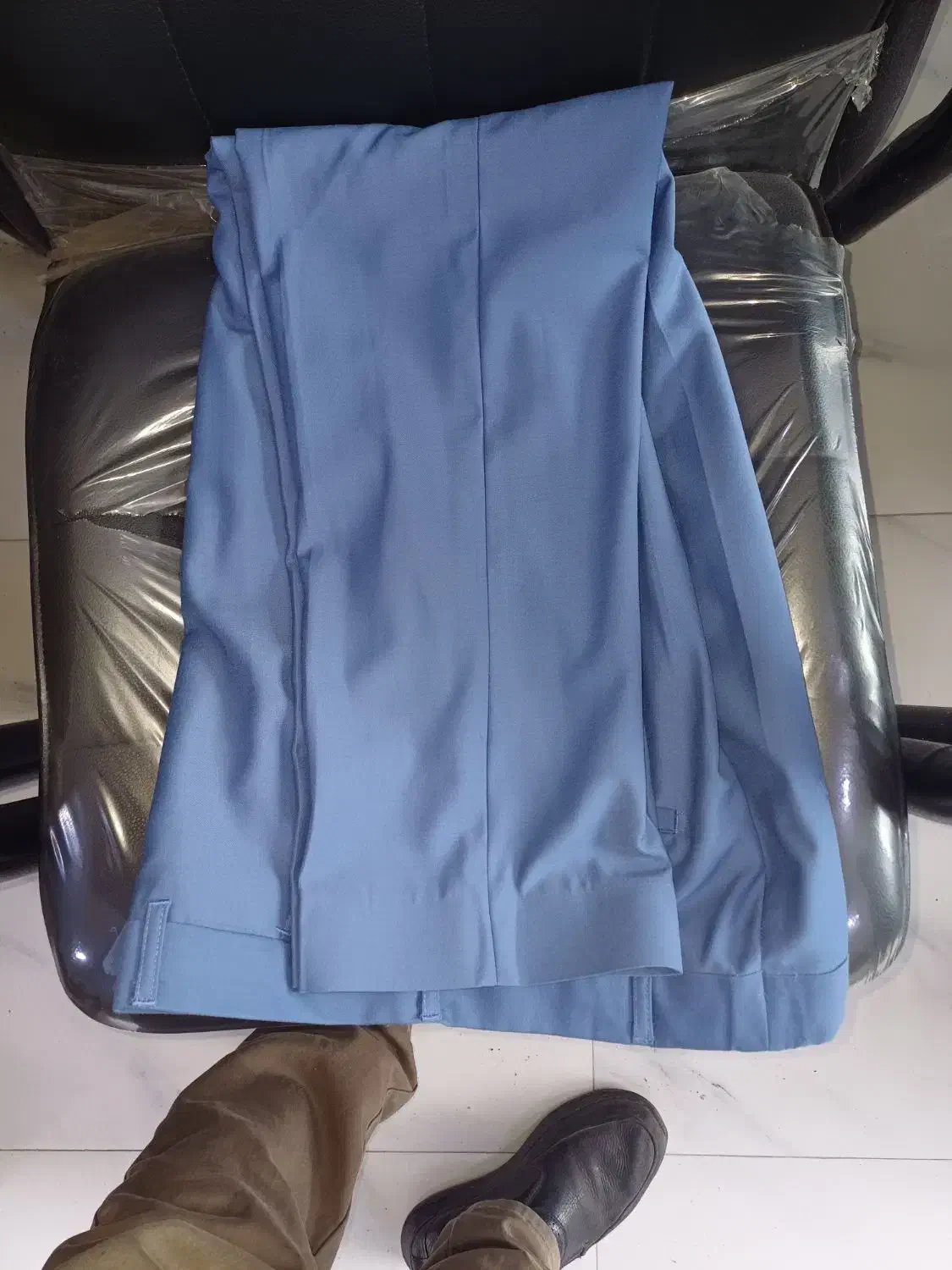 کت شلوار سورمیی روشن|لباس|رشت, حمیدیان|دیوار