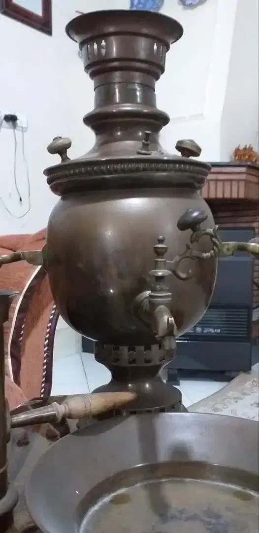 سماور زغالی قدیمی با مهر|سماور، چای‌ساز، قهوه‌ساز|اصفهان, ارغوانیه|دیوار