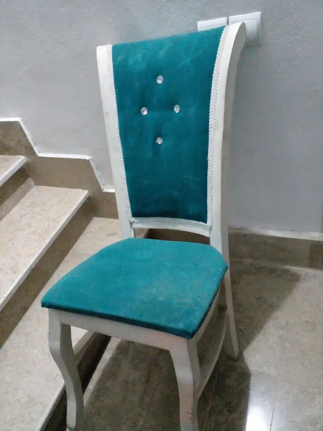 صندلی|صندلی و نیمکت|گرگان, |دیوار