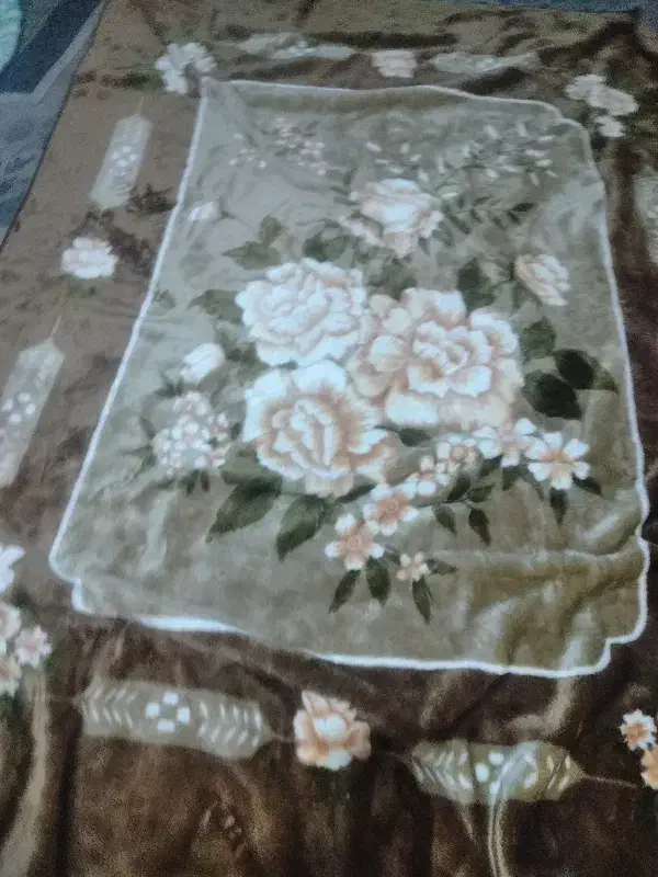 دوتاپتو ۱۵۰۰|رختخواب، بالش، پتو|مشهد, سیس‌آباد|دیوار