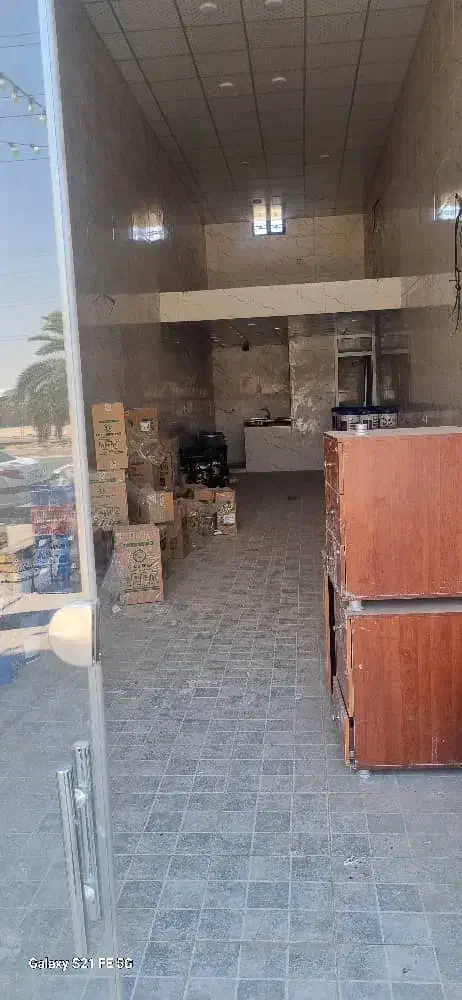مغازه ۷۵متری بلوار ولایت نبش ورودی بلوار کوثر|اجارهٔ مغازه و غرفه|شیراز, وزیرآباد|دیوار