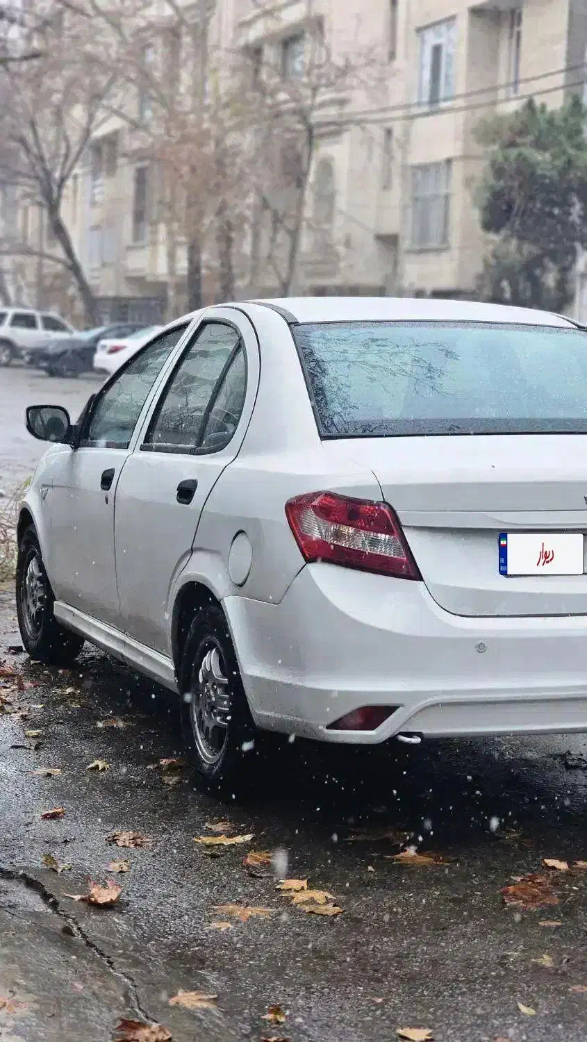 ساینا سفید مدل ۹۶|خودرو سواری و وانت|مشهد, امیریه|دیوار