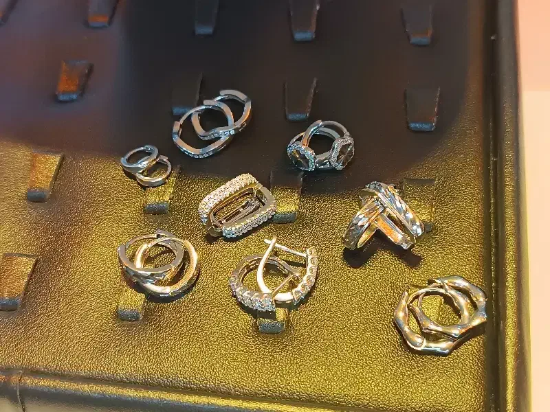 نقره های وارداتی به مناسبت روز مادر ۳۰٪ تخفیف|جواهرات|نورآباد, |دیوار