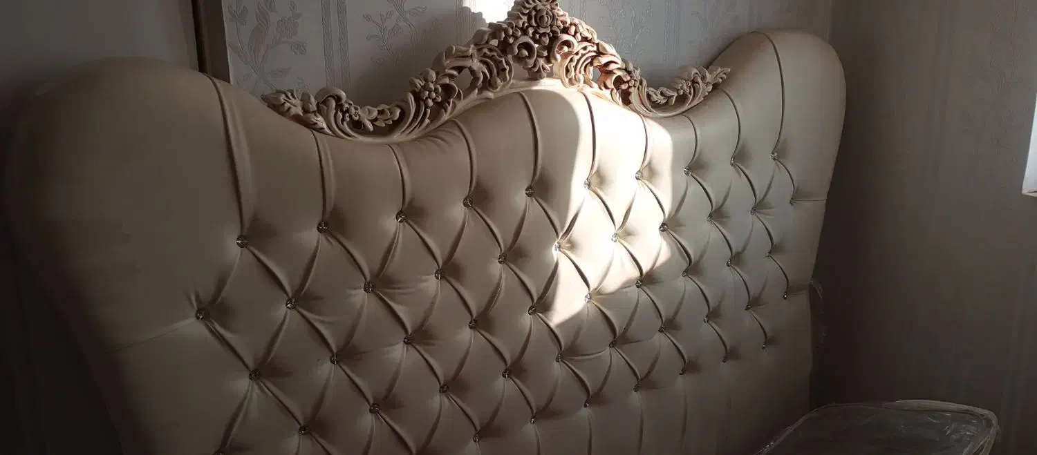 سرویس خواب و میز لوازم ارایش|تخت و سرویس خواب|شیراز, باغ تخت|دیوار