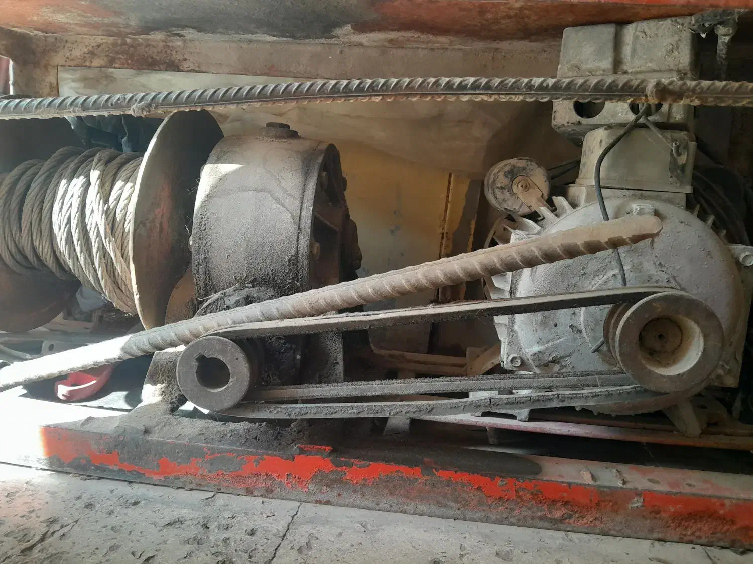 بالابر بر ساختمان|مصالح و تجهیزات ساختمان|بهارستان, |دیوار