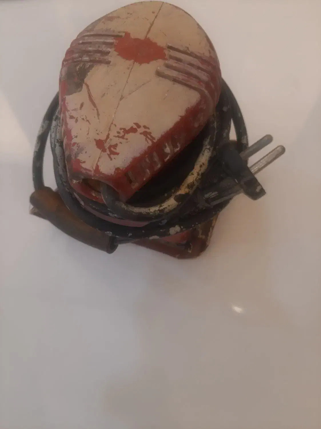 اور فرز ماکیتا و فرز ساب توسن ویک عدد لرزون کوچک|ابزارآلات|بجنورد, |دیوار