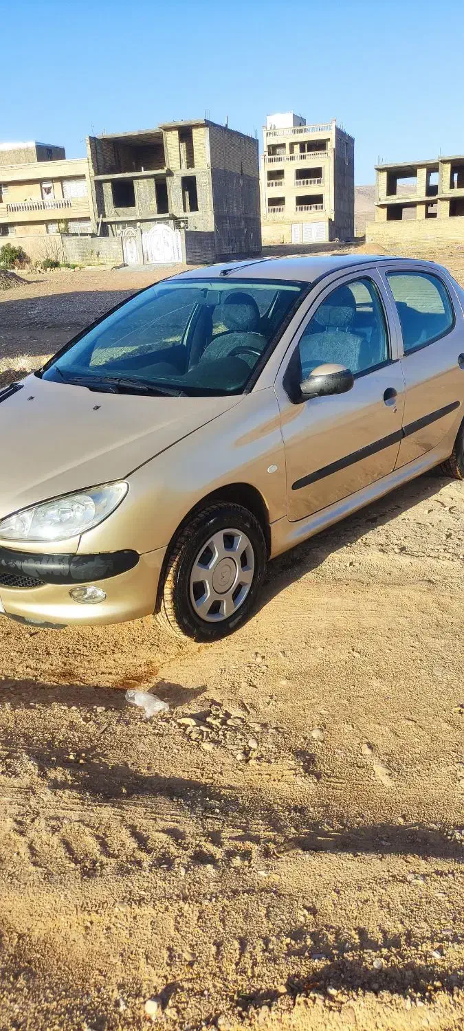 ۲۰۶ مدل ۸۲ تیپ ۳|خودرو سواری و وانت|شیراز, گویم|دیوار