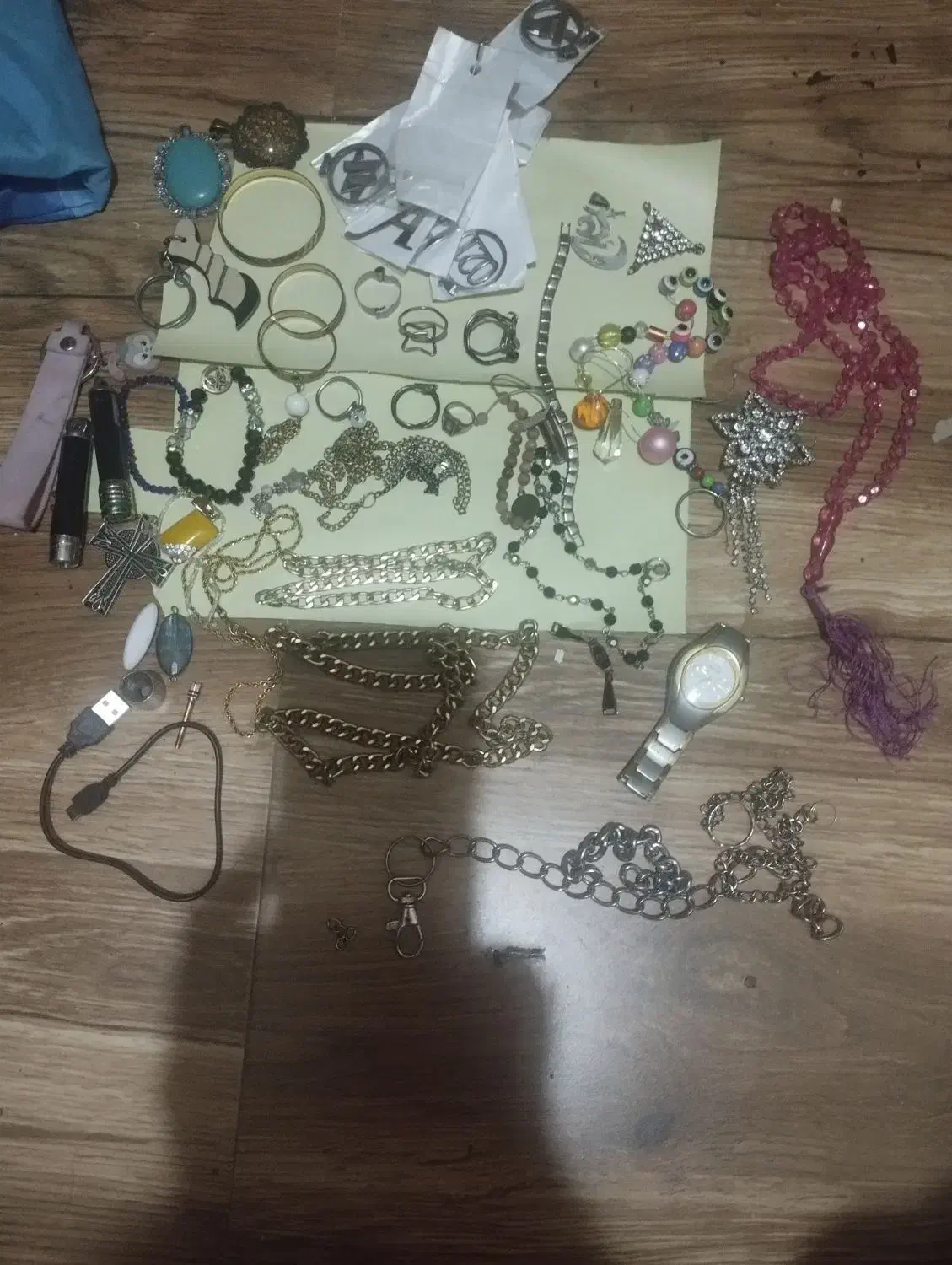 بدلیجات‌وزنجیراستیل‌او...|بدلیجات|قدس, شهر‌قدس|دیوار