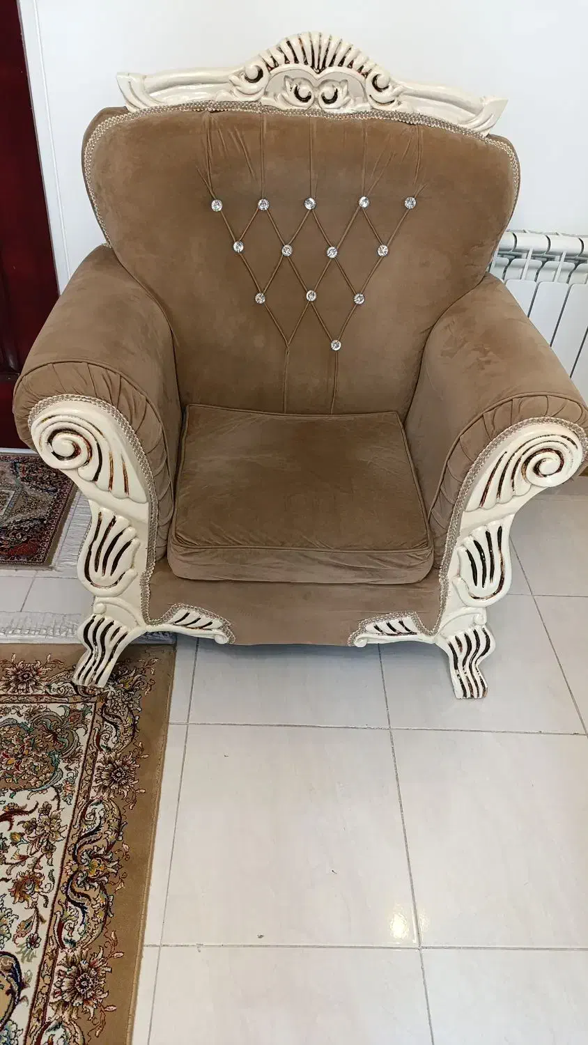 مبل شش نفره با میزغذا خوری هشت نفره|مبلمان خانگی و میز عسلی|اسلامشهر, شهرک الهیه|دیوار