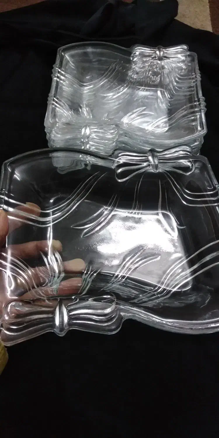 بشقاب کاسه طرح پاپیونی|ظروف سرو و پذیرایی|یزد, |دیوار