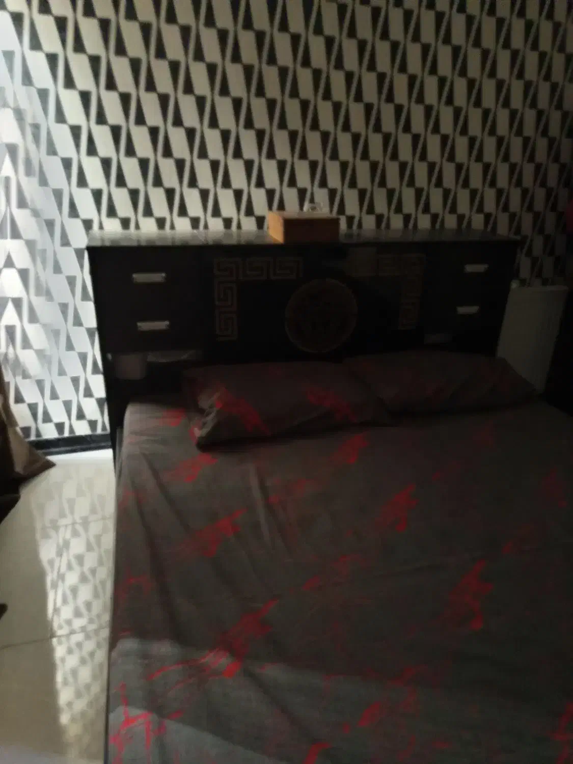 در حد نو ،آباژور ، گلدان و پایه ، سرویس خواب|تخت و سرویس خواب|پردیس, فاز ۸|دیوار