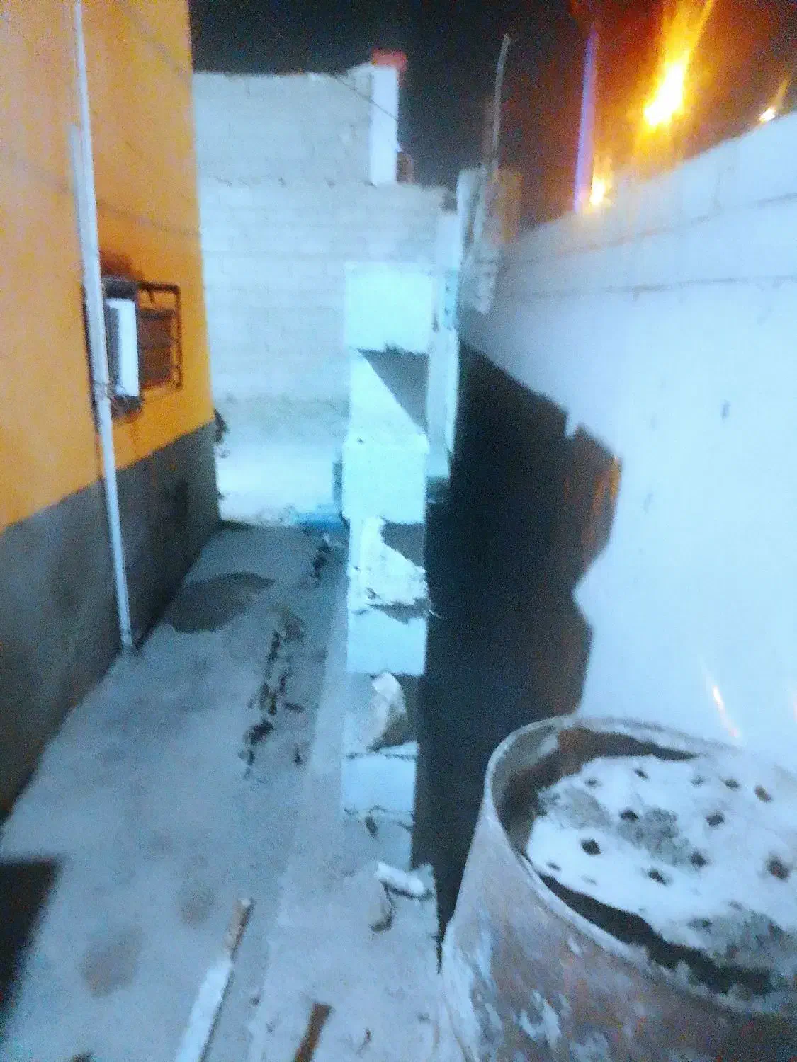 کاشی کاری سیمان کاری نماکاری ساختمان بلوک چین|خدمات پیشه و مهارت|چابهار, |دیوار