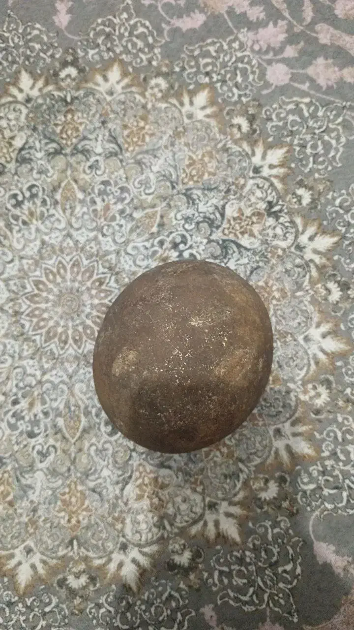 سنگ گرد|جواهرات|پاکدشت, حصار امیر|دیوار