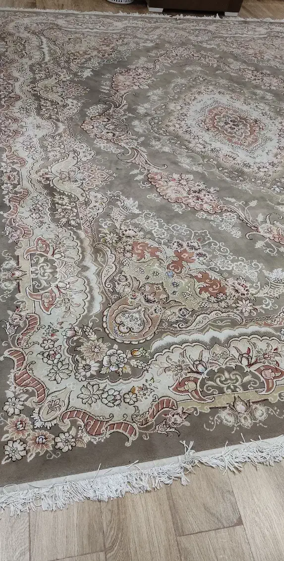 فرش 12متری در حد نو|فرش|فومن, |دیوار