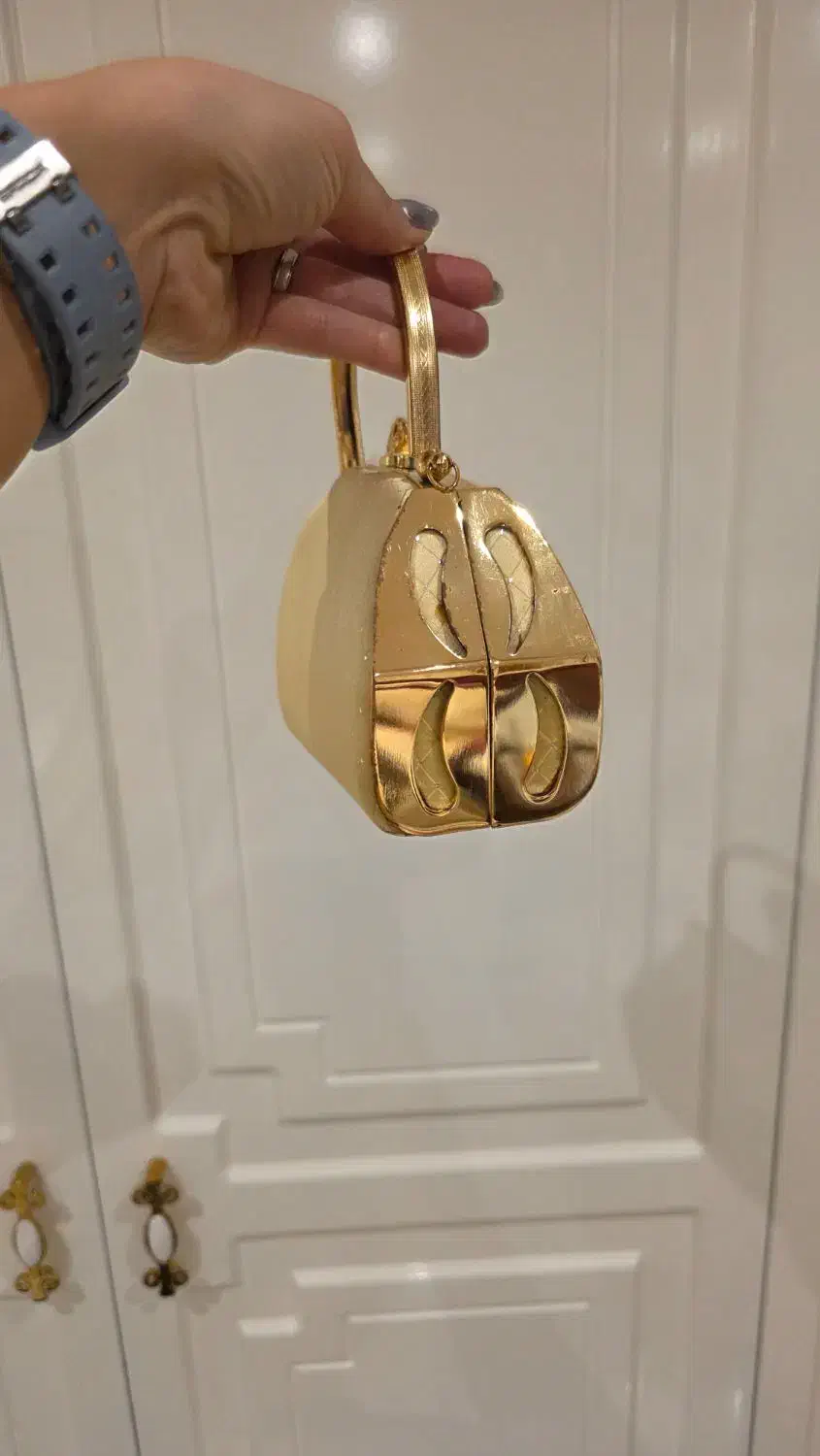 کیف مجلسی|کیف، کفش، کمربند|اصفهان, دانشگاه اصفهان|دیوار