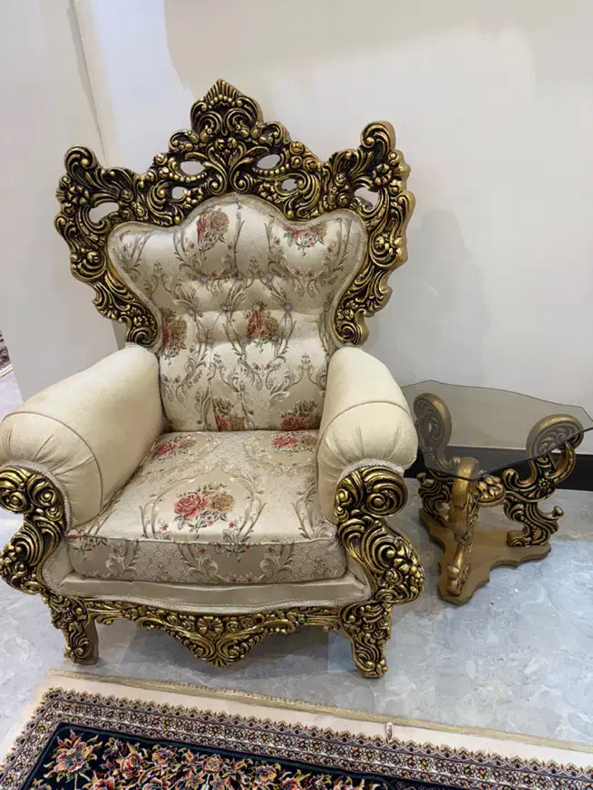 فروشی|مبلمان خانگی و میز عسلی|حویق, |دیوار