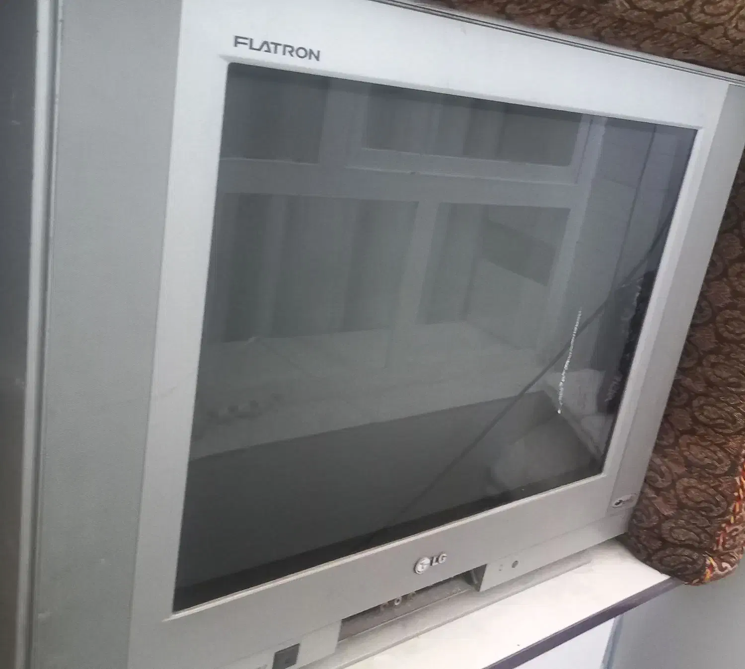 تلویزیون الجی|تلویزیون و پروژکتور|یزد, |دیوار