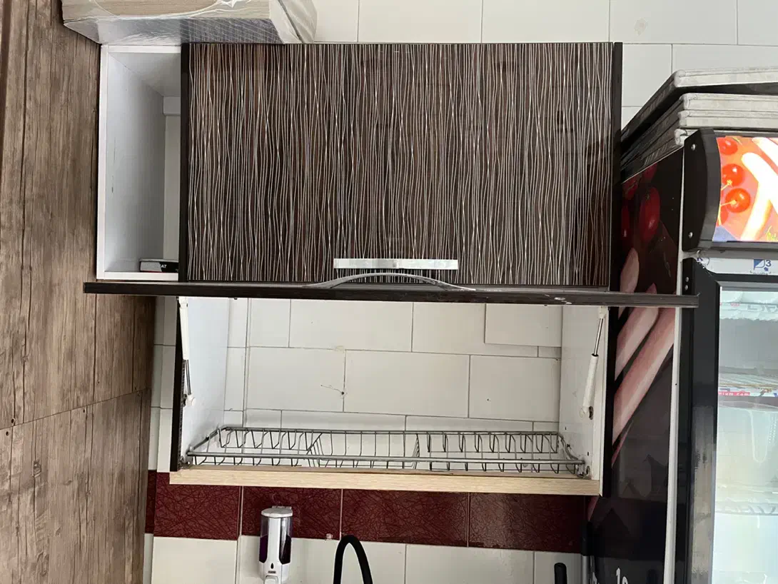 ابچکان|آب‌چکان و نظم‌دهنده ظروف|قزوین, |دیوار