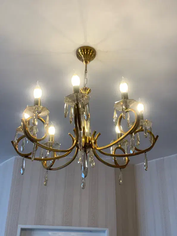 لوستر کلاسیک فرانسوی|لوستر و چراغ آویز|قم, زنبیل آباد|دیوار