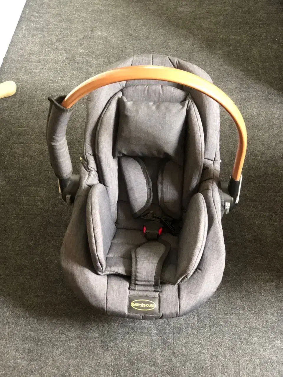 کریر نوزاد کاملا نو|کالسکه و لوازم جانبی|تهران, بهجت‌آباد|دیوار