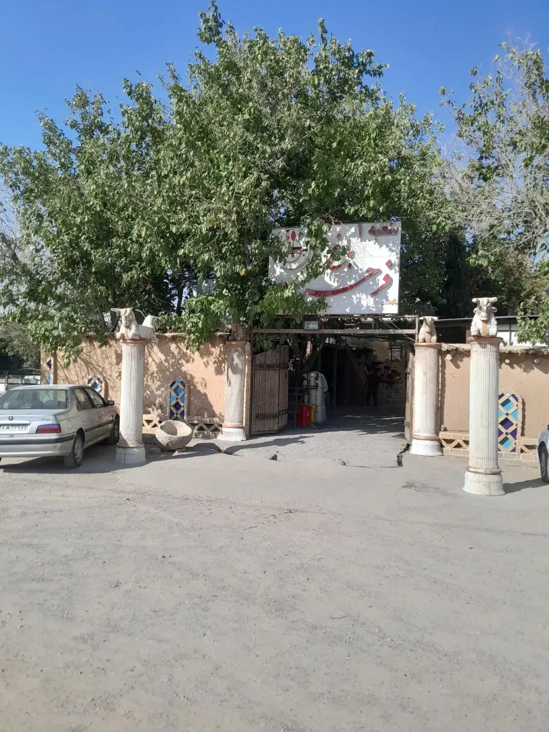 رهن و اجاره تجاری مناسب تمام مشاغل|اجارهٔ مغازه و غرفه|شیراز, جوادیه|دیوار