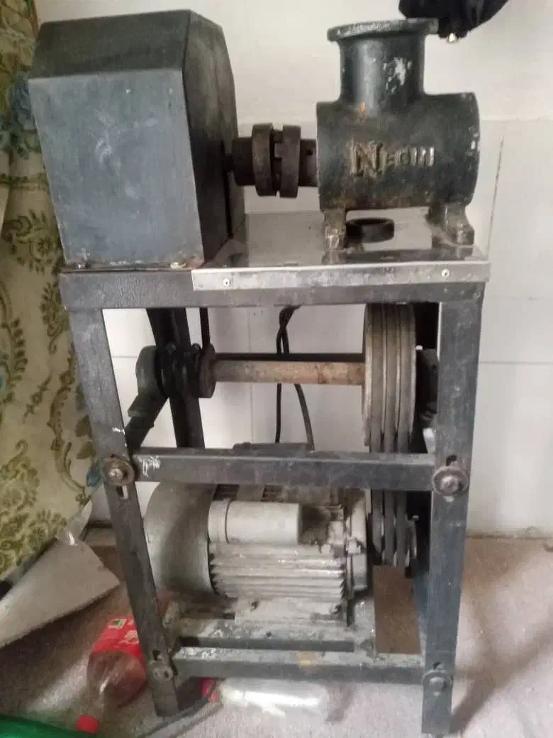 چرخ گوشت و یخچال|کافی‌شاپ و رستوران|صوفیان, |دیوار