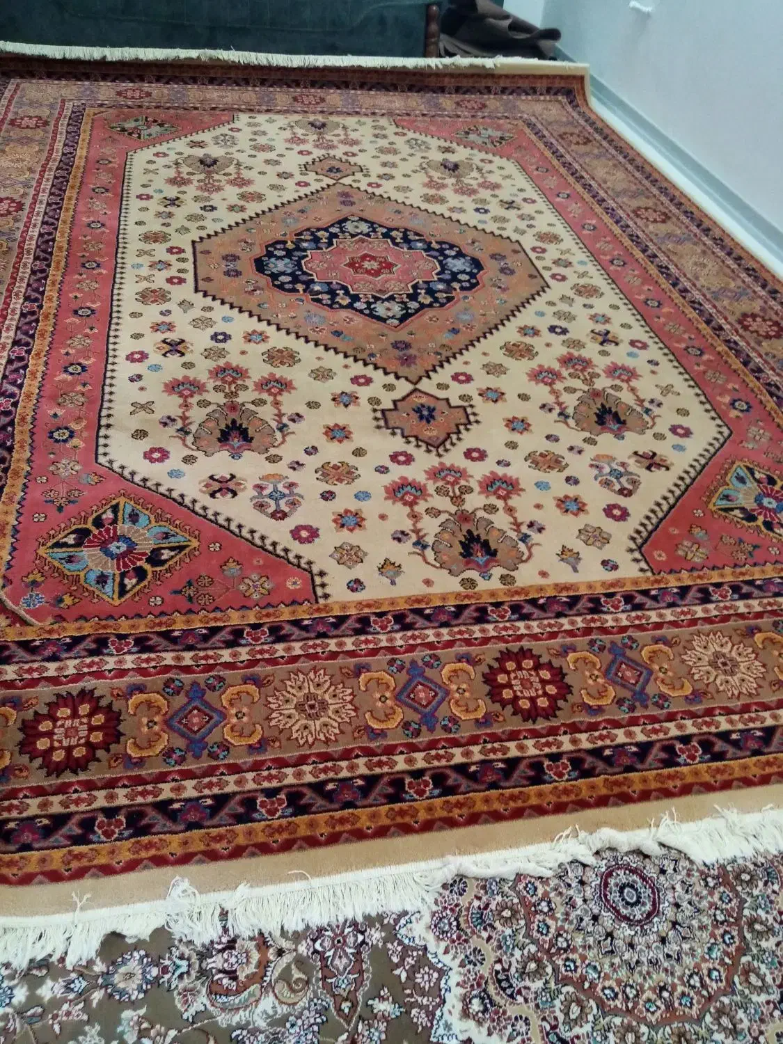 یک تخته فرش 12متری|فرش|سبزوار, فیاض|دیوار