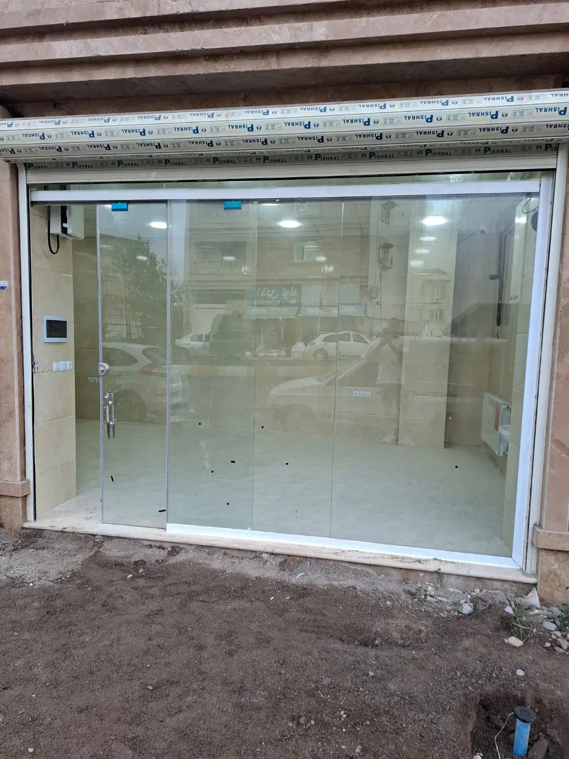 اجاره ۲باب مغازه در خیابان شیخ عباس حقیقی|اجارهٔ مغازه و غرفه|سنگر, |دیوار