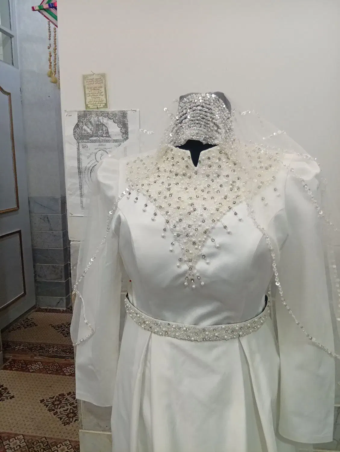 لباس نامزدی رنگ سفید|لباس|قم, زند آباد|دیوار