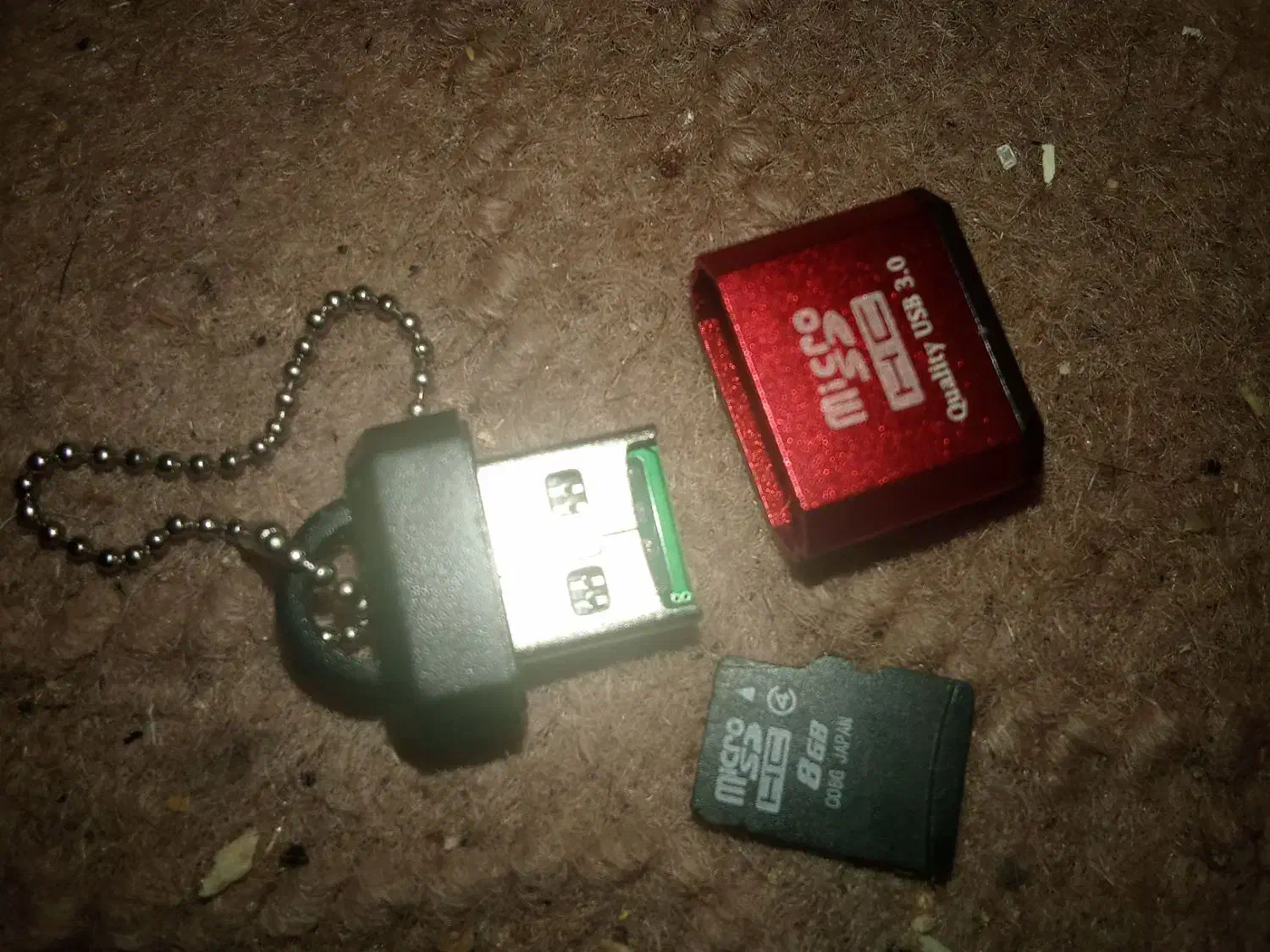 رم ریدر.رم۸گیگ|لوازم جانبی موبایل و تبلت|فولادشهر, B2|دیوار