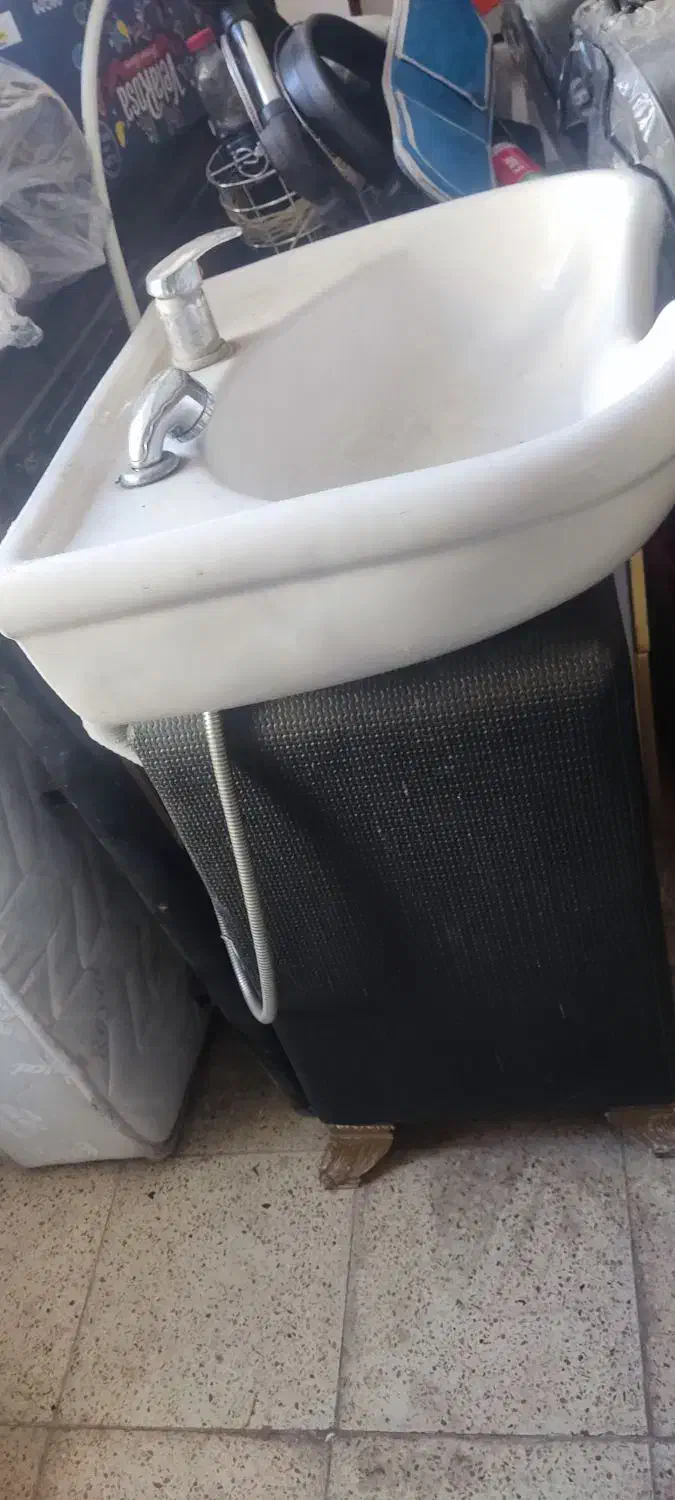 وسایل کامل آرایشگاه|آرایشگاه و سالنهای زیبایی|صدرا-فارس, فاز ۱|دیوار