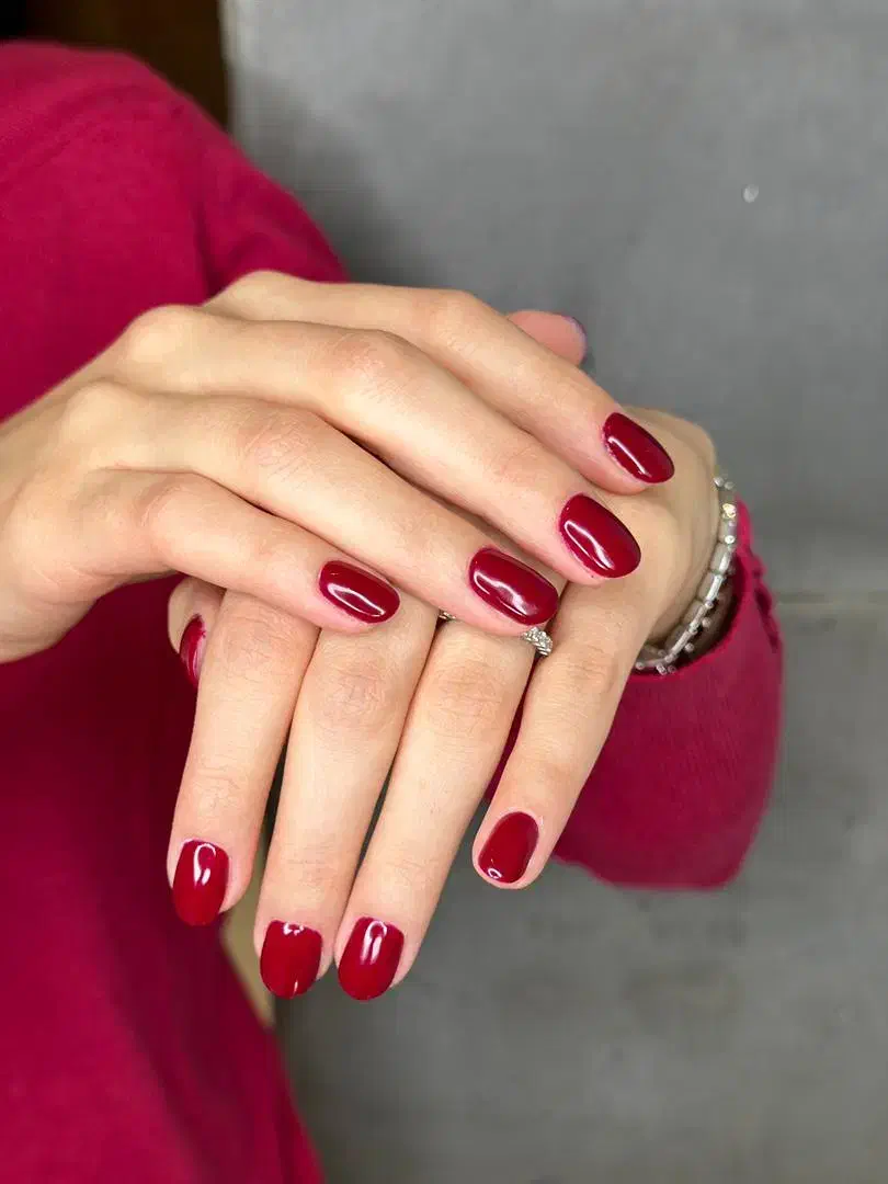 مدل برای کاشت ناخن میخواستم|خدمات آرایشگری و زیبایی|خاش, |دیوار