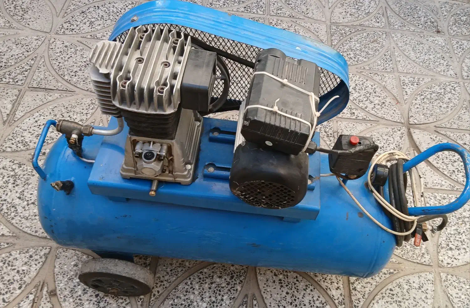 پمپ باد۱۵۰۰|ابزارآلات|کنگاور, |دیوار