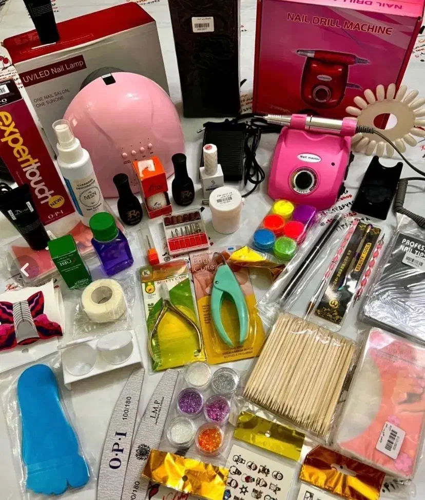 لوازم کاشت ناخن|آرایشی، بهداشتی، درمانی|شاهین دژ, |دیوار