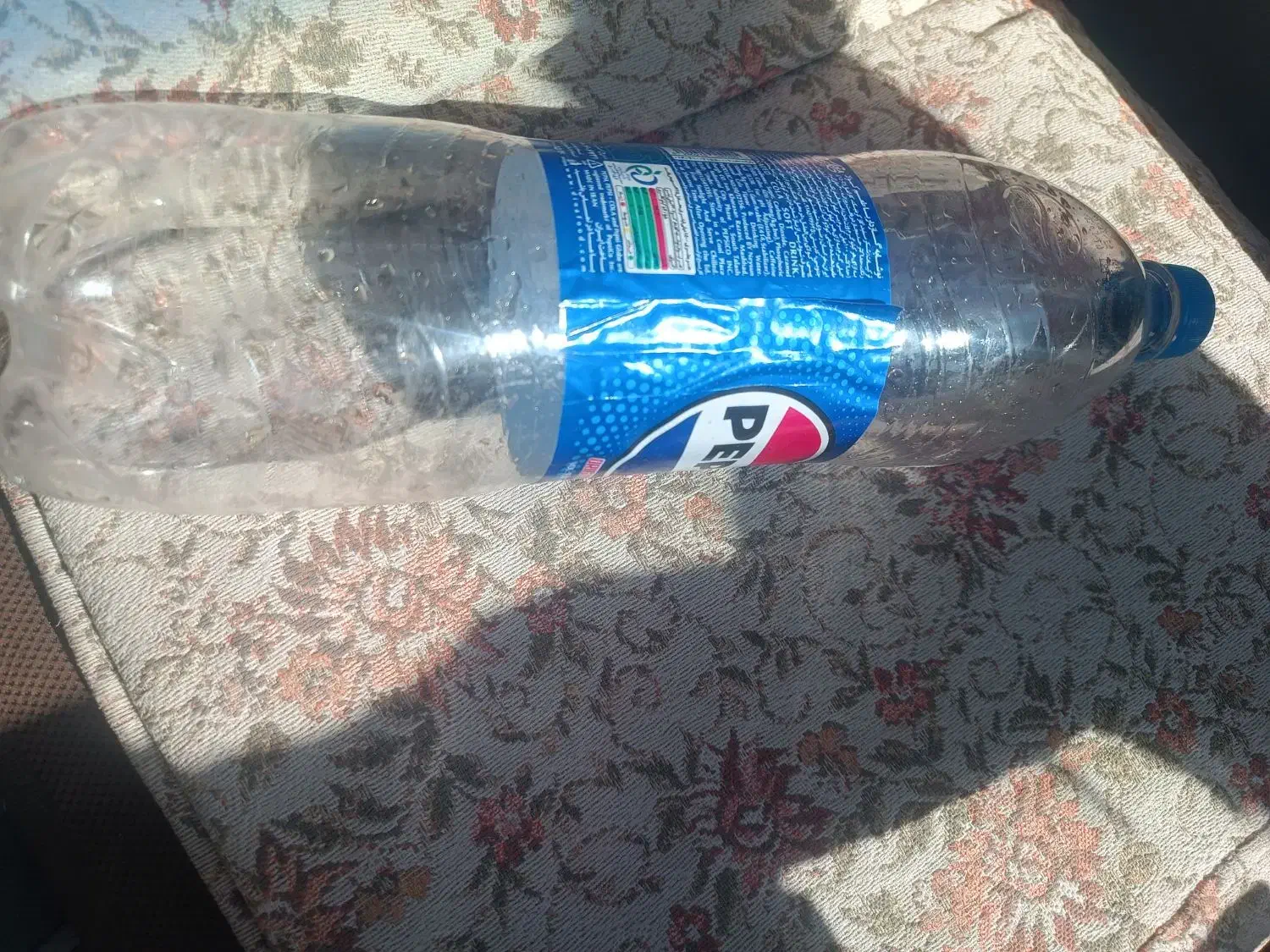 بطری نوشابه ای فقط 3000|ظروف نگهدارنده، پلاستیکی، یک‌بارمصرف|بیرجند, |دیوار