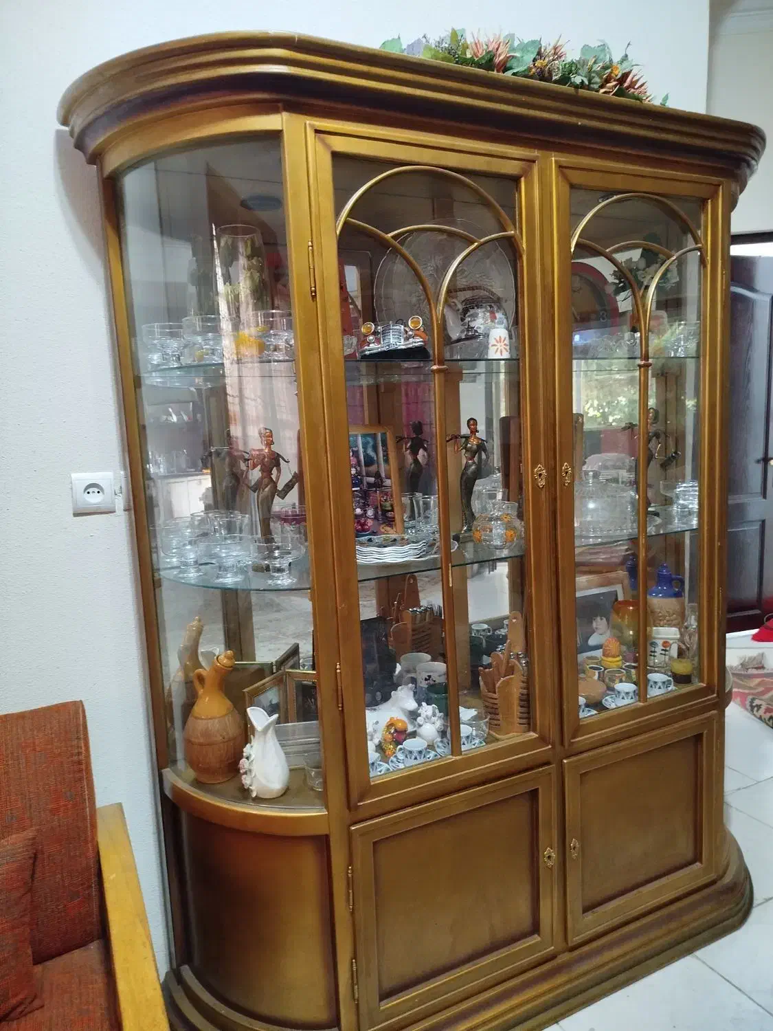 بوفه چوب راش در شهر بابلسر|بوفه، ویترین، کنسول|بابلسر, |دیوار