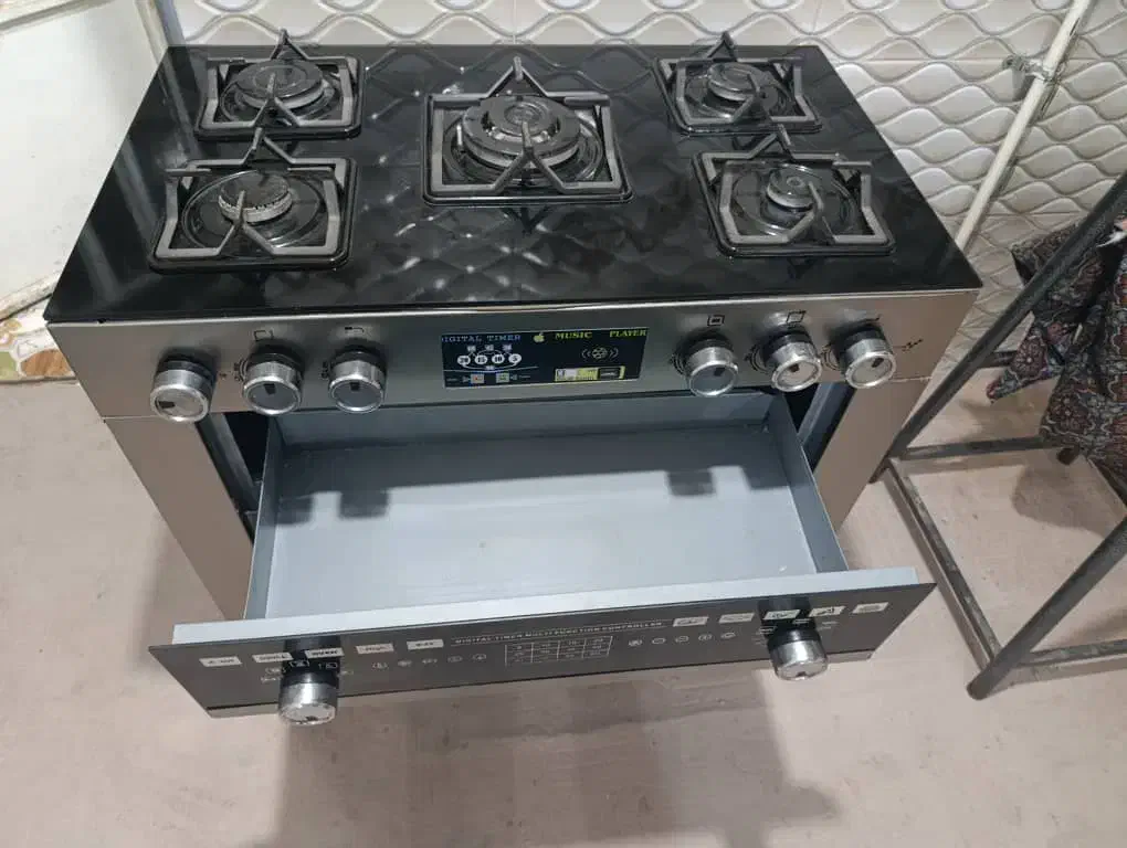 اجاق گاز طرح فر جرقه زن فلش خور|اجاق گاز و لوازم برقی پخت‌وپز|رامشیر, |دیوار